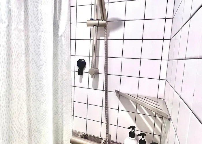 아파트 홍대입구역 도보 10분, 홍대·연남·연희·마포 여행객 최고의 위치, 유니크한 인테리어 서울특별시